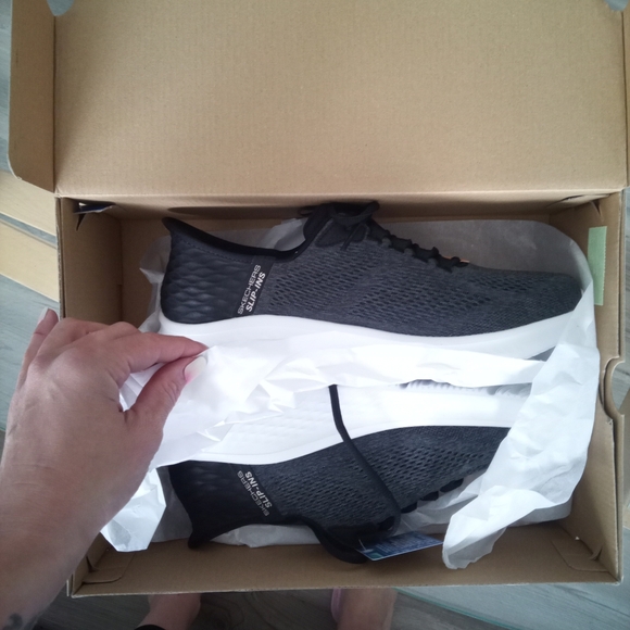 Skechers Hands Free Slip-Ins Athletic Shoes - Picture 3 of 9